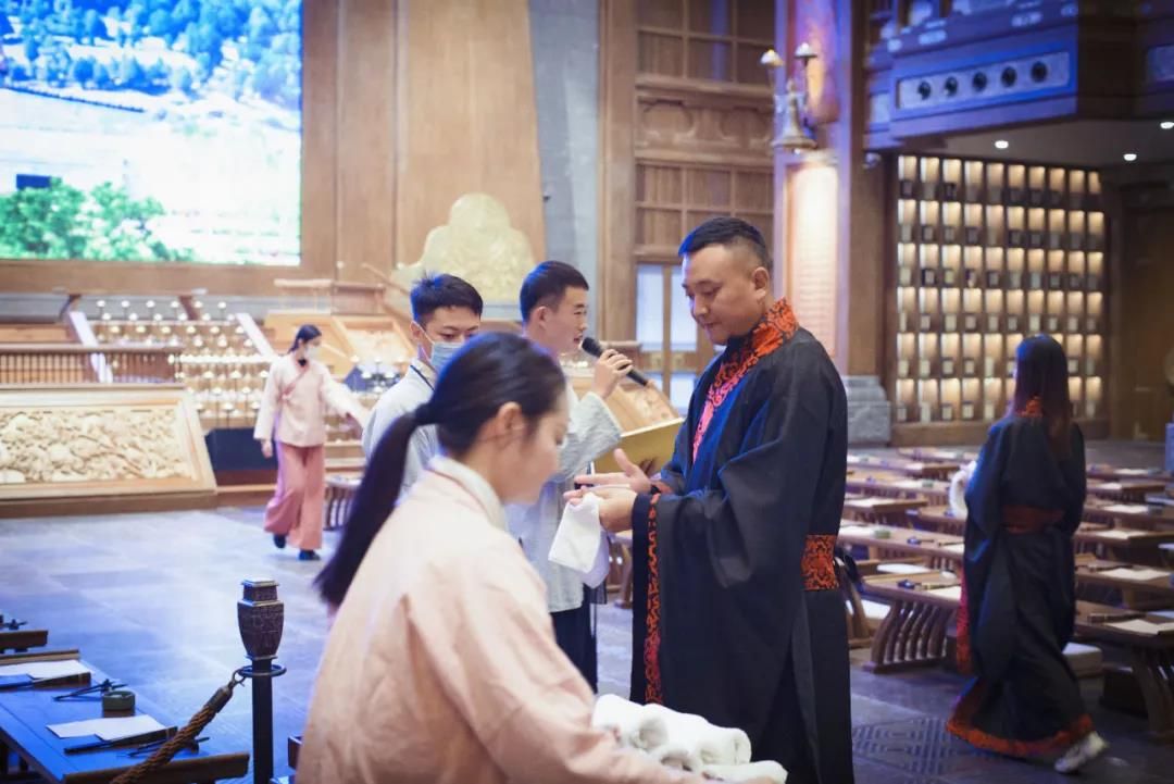 如何來(lái)選擇網(wǎng)絡(luò)推廣公司